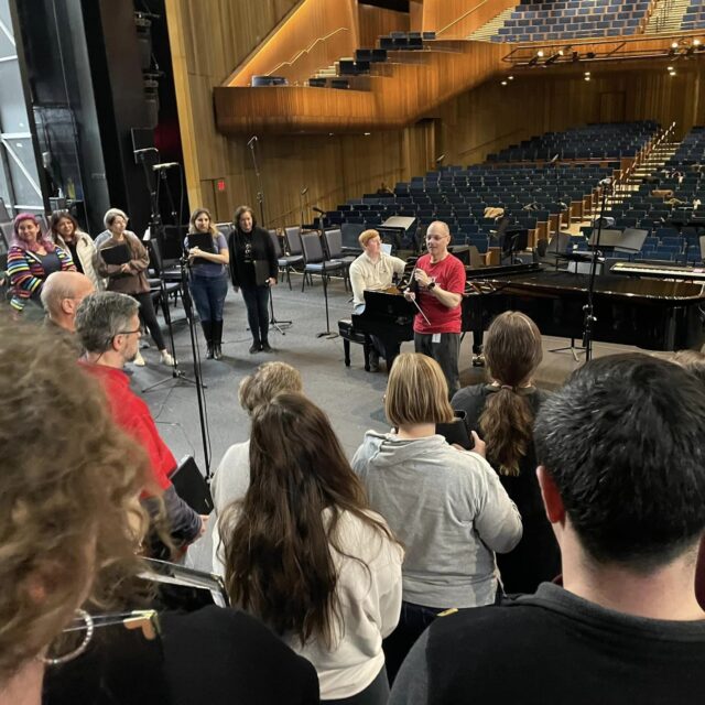 https://vocalartsfairfax.org/staging/6973/wp-content/uploads/2024/06/335430388_213726391320591_1407138636353317610_n-e1719456395635-640x640.jpg