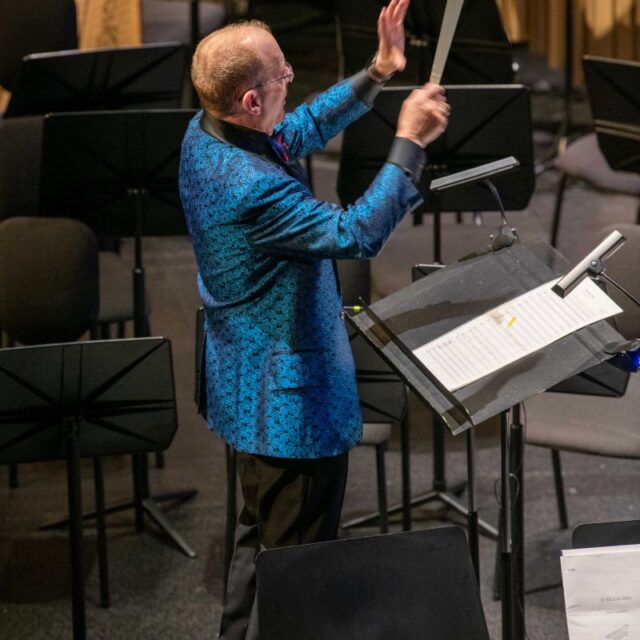 Michael conducting 800x1200